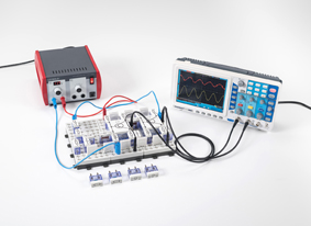 Transistor en tant que générateur d'ondes sinusoïdales (oscillateur)