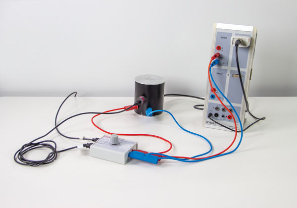 Détermination de la constante de Planck - Tracé de caractéristiques courant / tension, sélection de la longueur d'onde à l'aide de diodes luminescentes, avec Sensor-CASSY